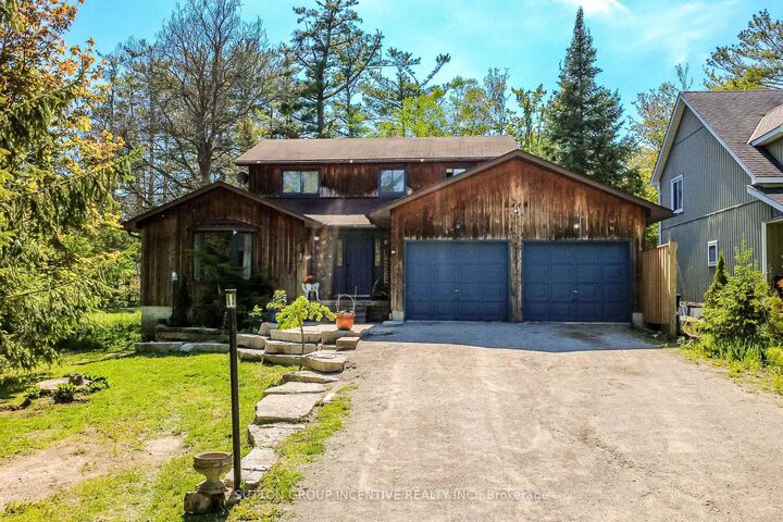 2448 Wallace Avenue — photo 1