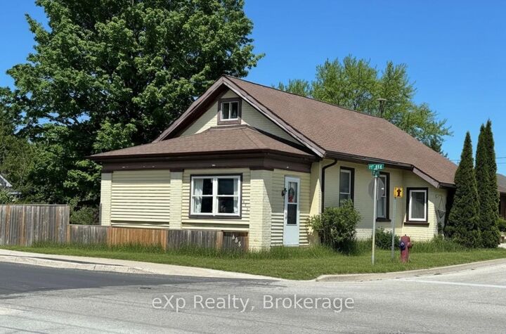 Property Photo: 385 11th Avenue ON N4N 2R7