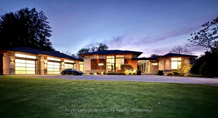 164 Hume Road — photo 1