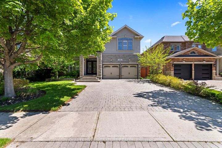 Property Photo: 2480 Upper Valley Crescent ON L6H 7P2