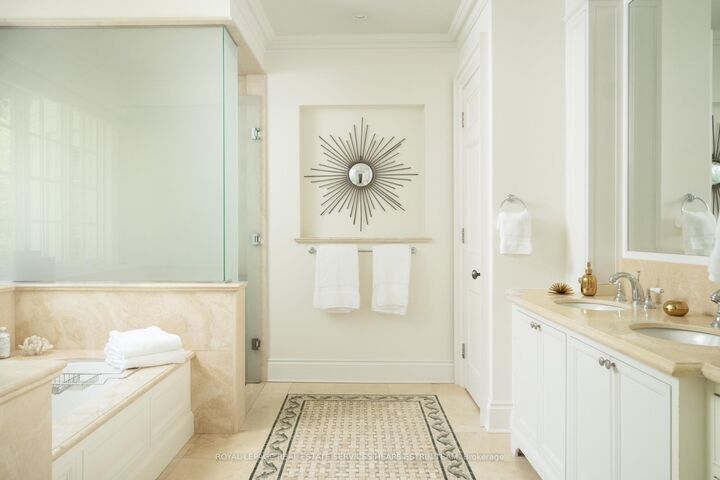 Property Photo: 76 Binscarth Road ON M4W 1Y4