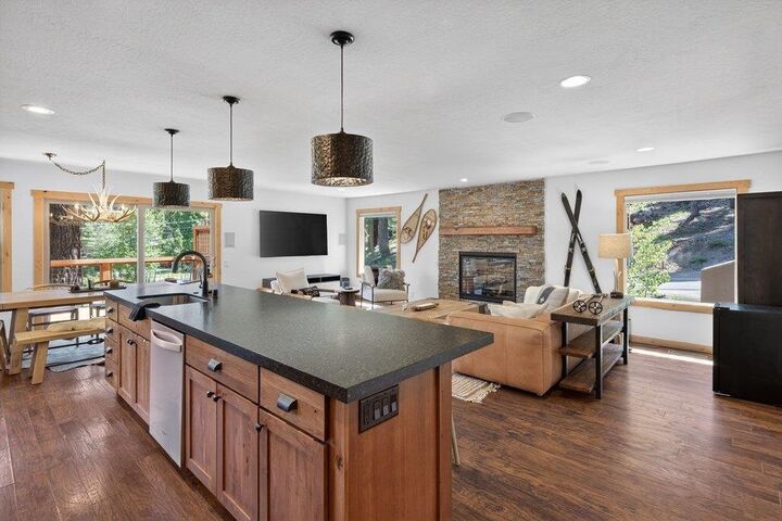 Property Photo: 10762 Ponderosa Drive CA 96161