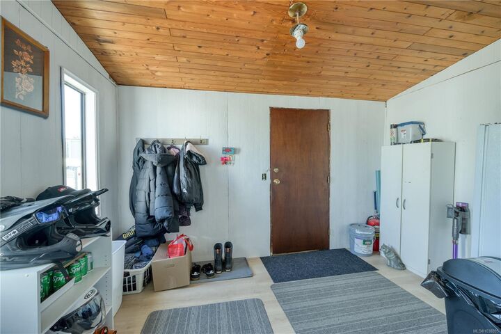 Property Photo:  7296 Teakerne Dr  BC V0N 2P0 