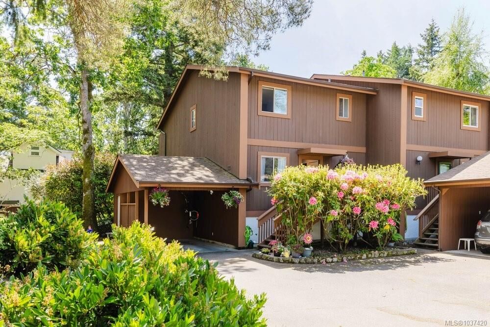 Property Photo: 933 Admirals Rd #3 BC V9A 2P1