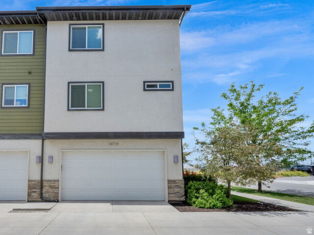 Property Photo:  14719 S Nob Ln  UT 84065 