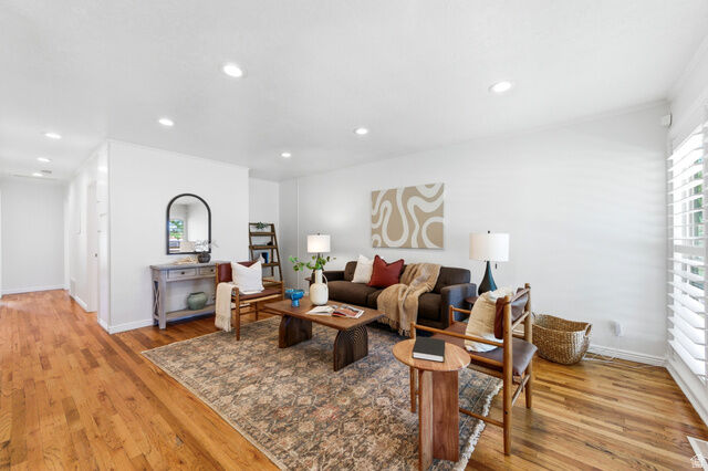 Property Photo:  1212 N Buccaneer Dr  UT 84116 