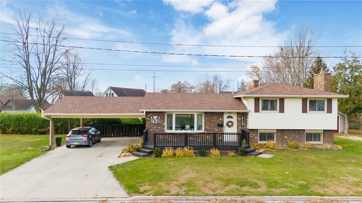 671 Nelson Street — photo 1