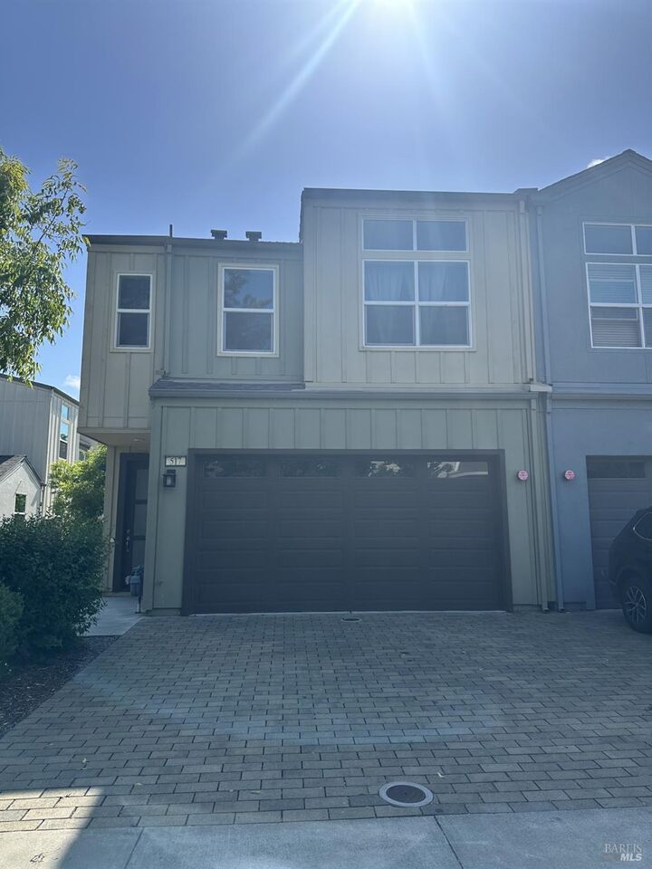 Property Photo:  517 Boyd Street  CA 95407 