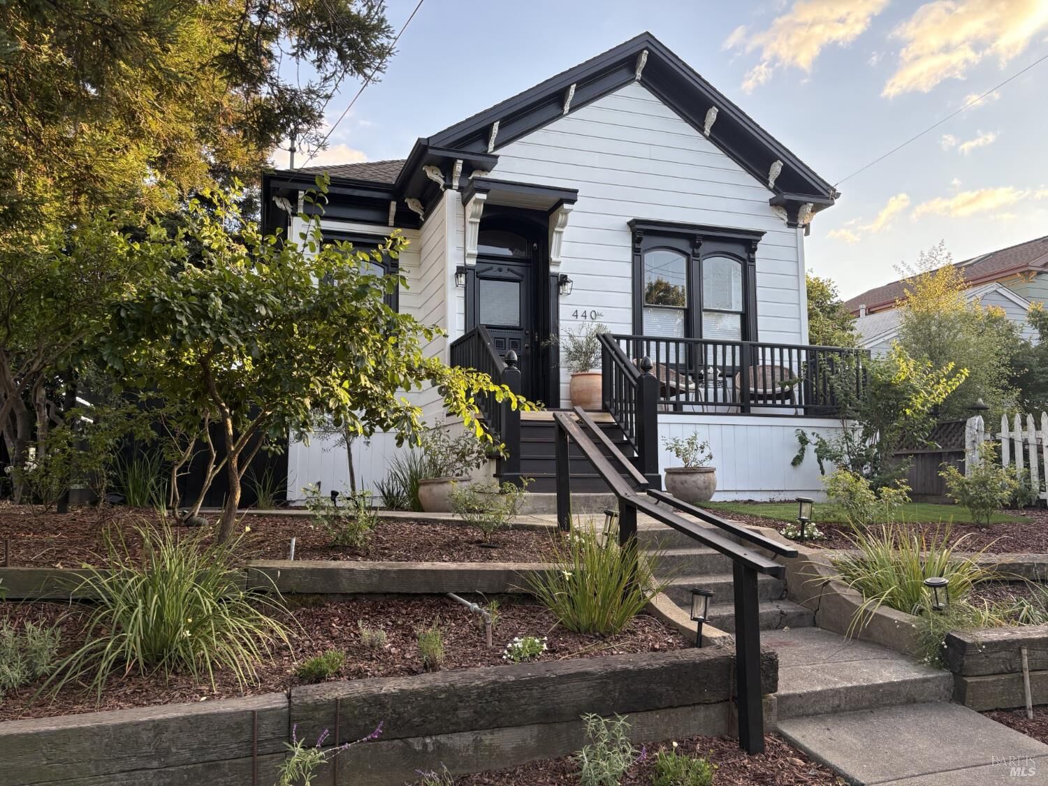 Property Photo:  440 W J Street  CA 94510 