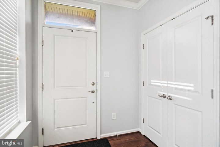 Property Photo:  6947 Country Club Terrace  MD 21774 