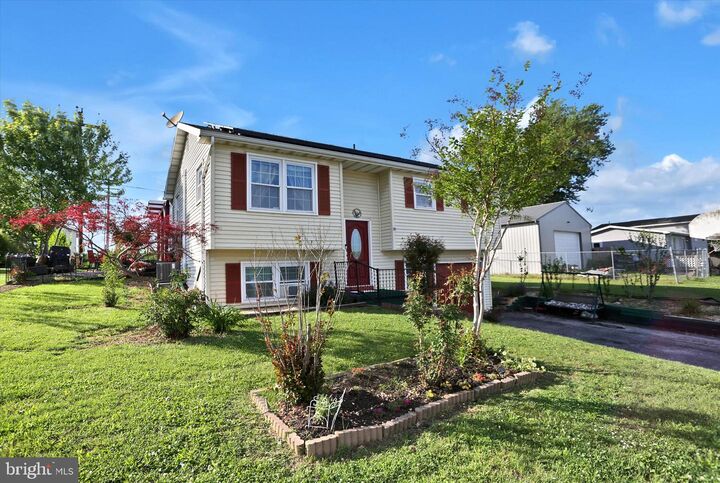 Property Photo:  3269 Night In Gale Drive  PA 17315 
