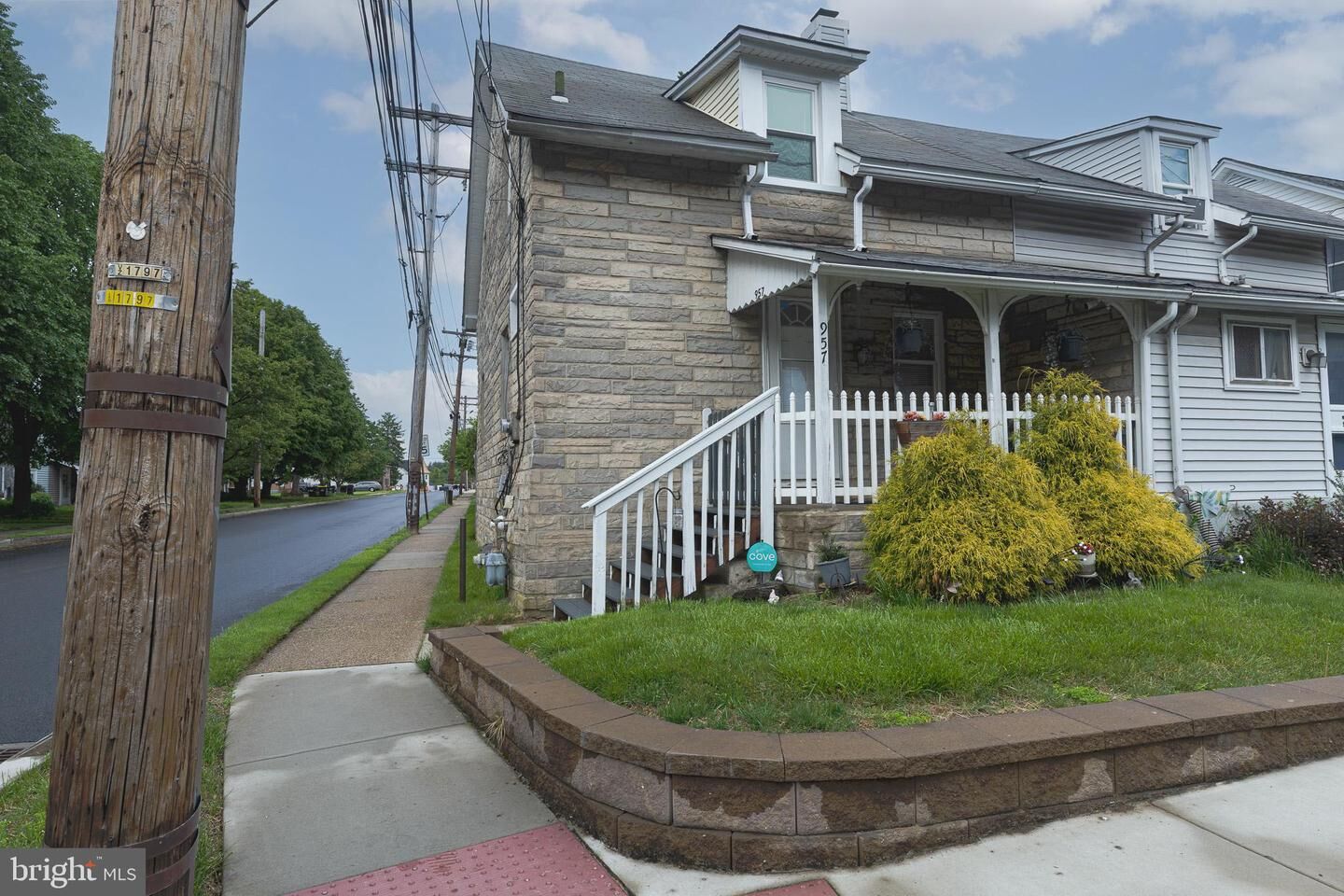 Property Photo:  957 W 6th Street  PA 19446 