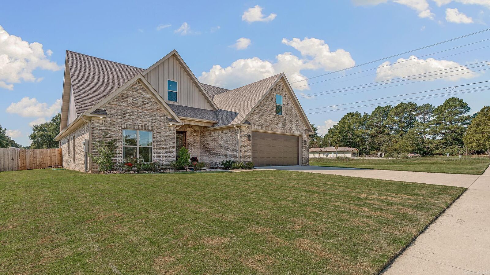 Property Photo: 100 Hidden Creek Drive AR 72417