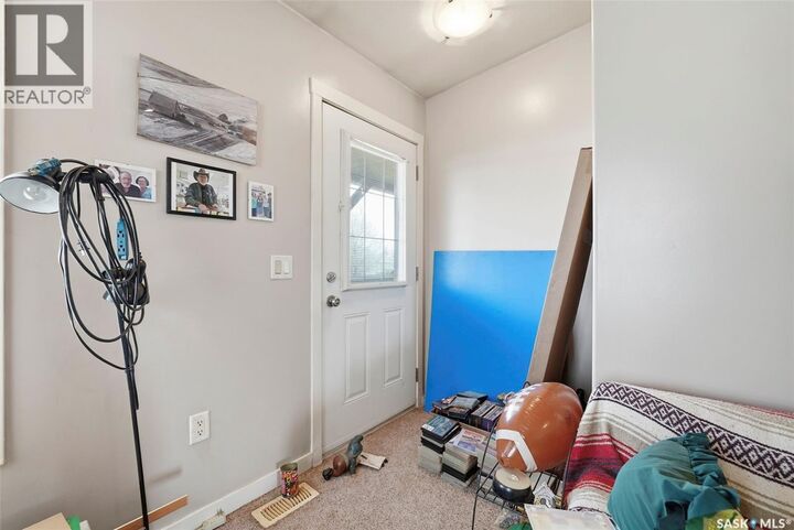 Property Photo: 409 8th Avenue W SK S0K 4T0