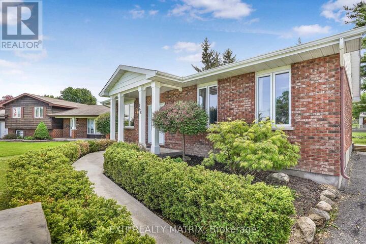 Property Photo: 768 Dewhurst Avenue ON K6J 5H4