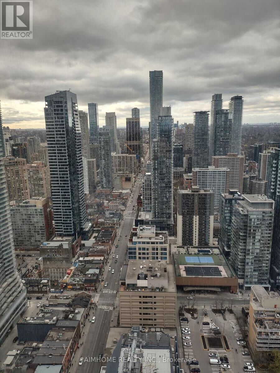Property Photo: 501 Yonge Street ON M4Y 1Y4