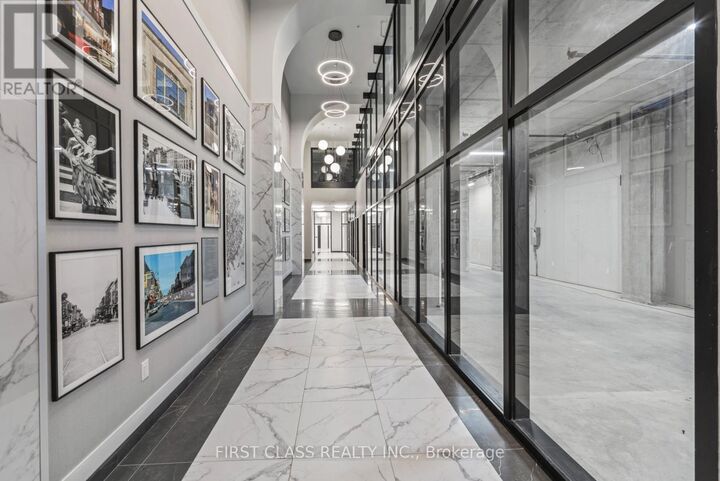 Property Photo:  223 Princess St Street North 403  ON K7L 1B3 