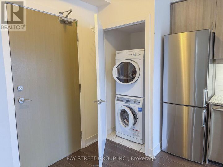 Property Photo:  7 Kenaston Gardens 119  ON M2K 0E9 