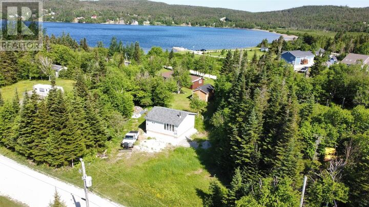 2 Sunset Drive — photo 1