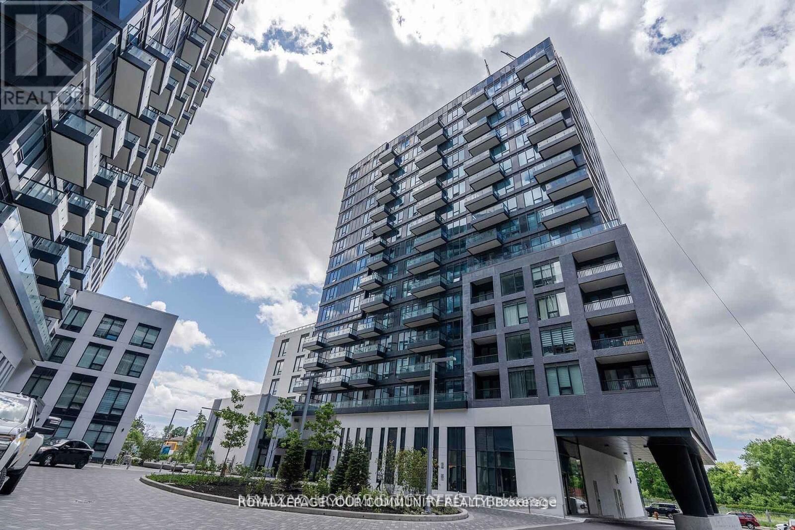Property Photo:  8868 Yonge Street 225  ON L4C 1Z8 