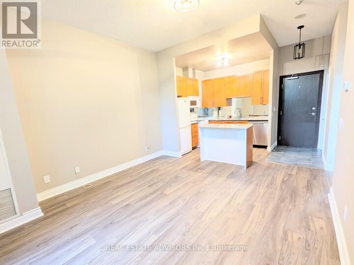 Property Photo: 1103 Leslie Street 101 ON M3C 4G8