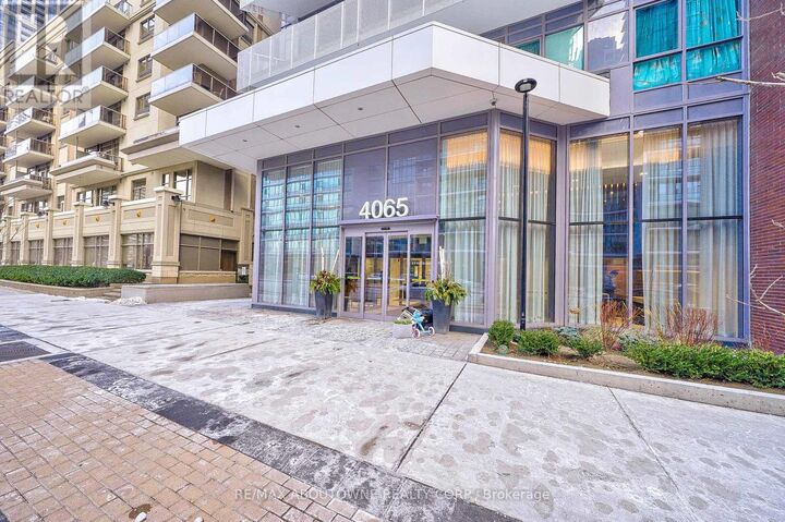 Property Photo:  4065 Confederation Parkway 2602  ON L5B 4N1 