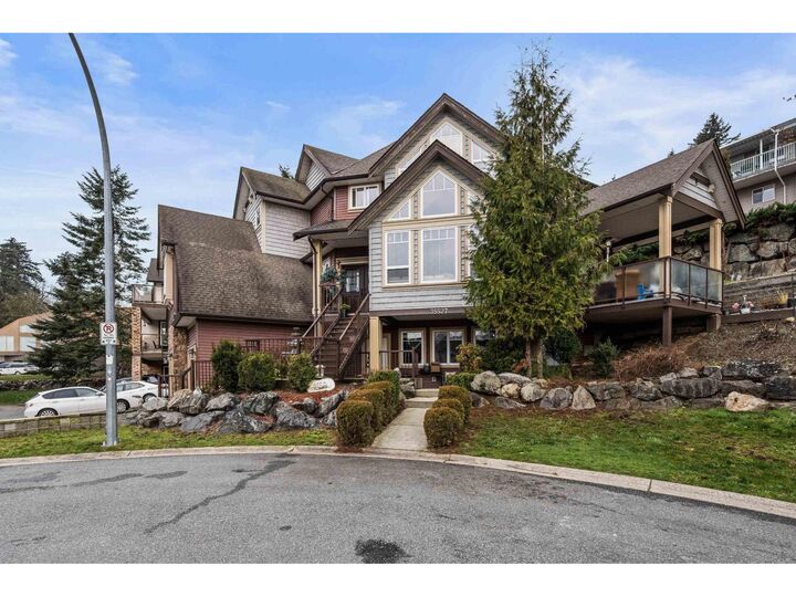 Property Photo: 35527 Zanatta Place BC V3G 0B4