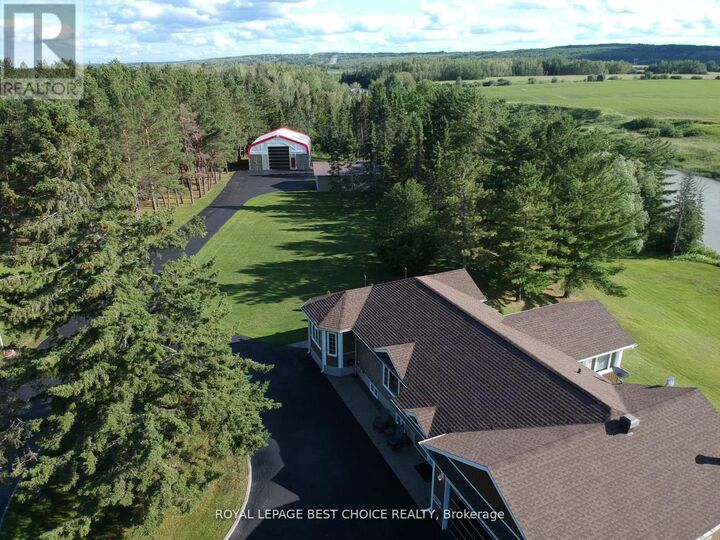Property Photo: 804164 Golf Course Road ON P0J 1P0