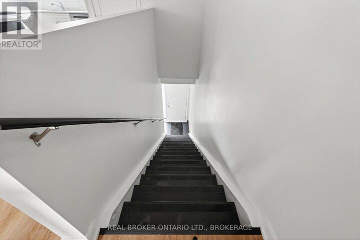 Property Photo: 600 Second Street East Unit #6A ON K6H 4H3