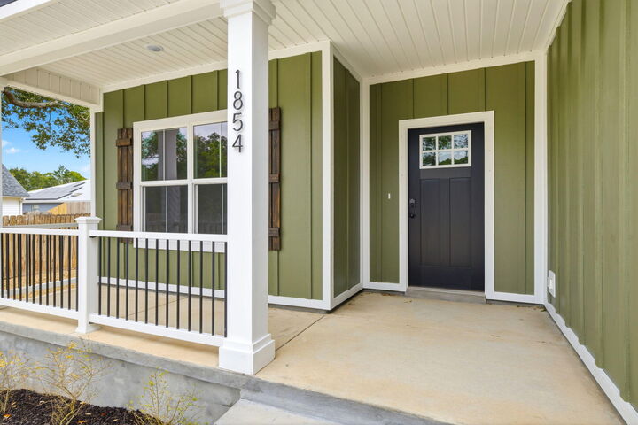 Property Photo:  1854 Wheeler Road  FL 32563 