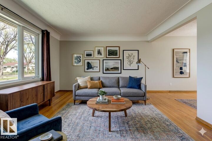 Property Photo: 8511 64 Avenue NW AB T6E 0H1