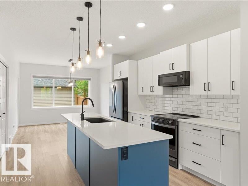Property Photo: 17487 77 Street NW AB T5Z 0R4