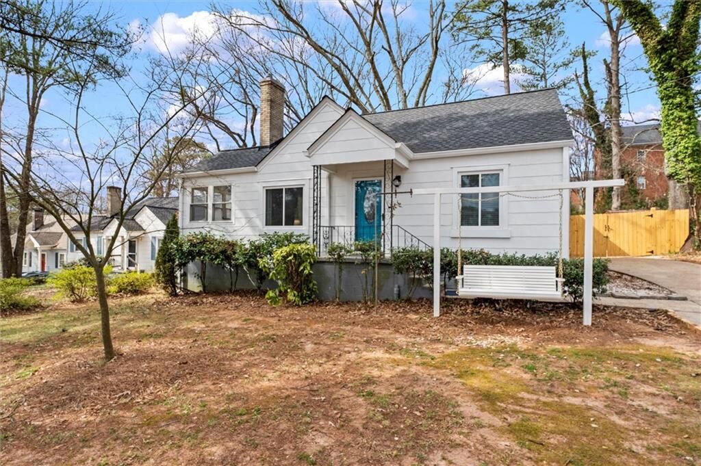 Property Photo: 3259 N Fulton Avenue GA 30354