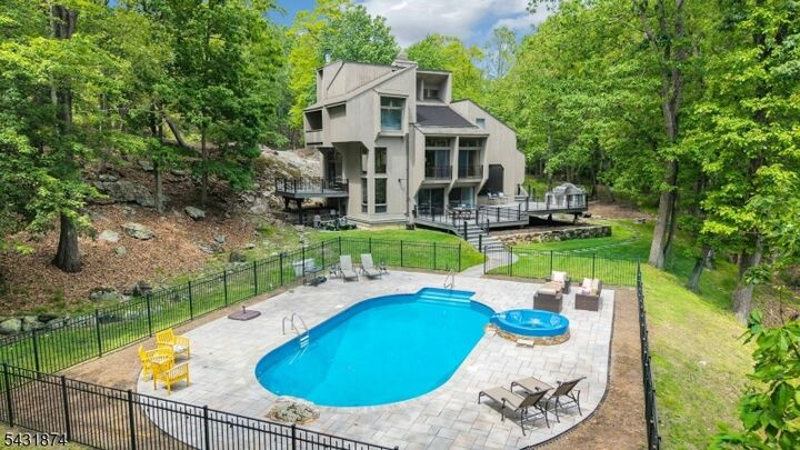 Property Photo:  5 Audubon Trail  NJ 07005 
