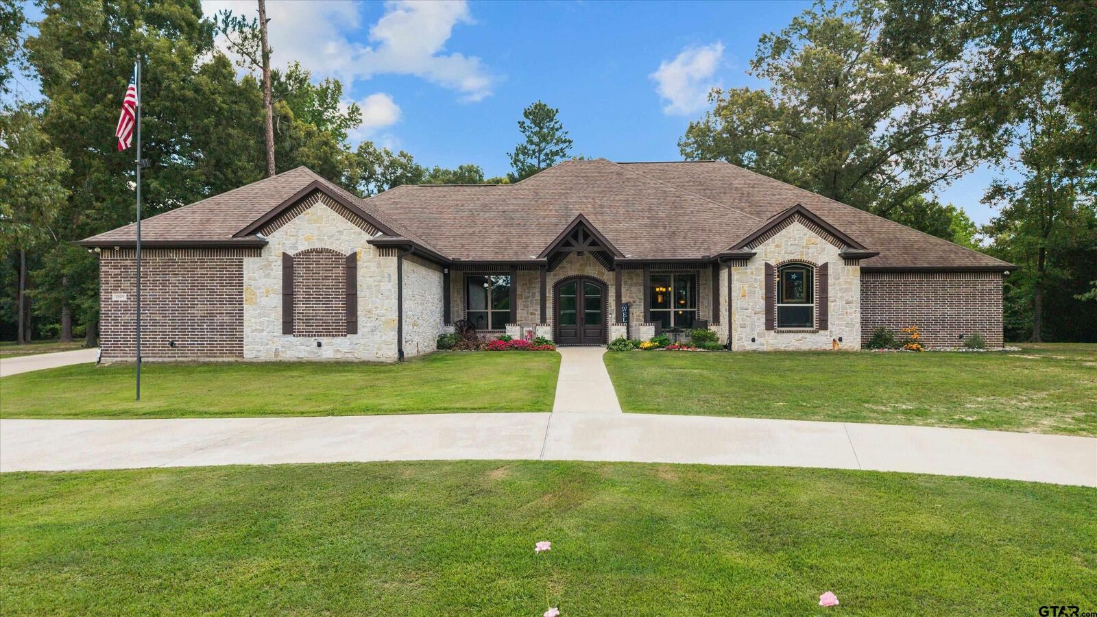 Property Photo:  22571 Lake Jackson Drive  TX 75771 