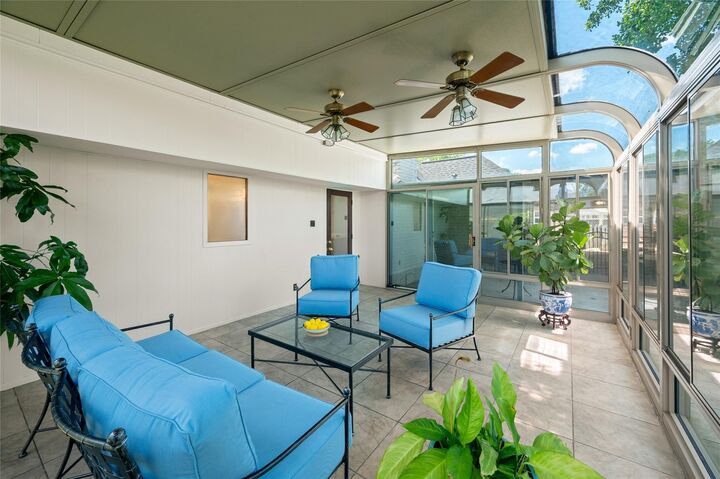 Property Photo: 1906 Spillers Lane TX 77043