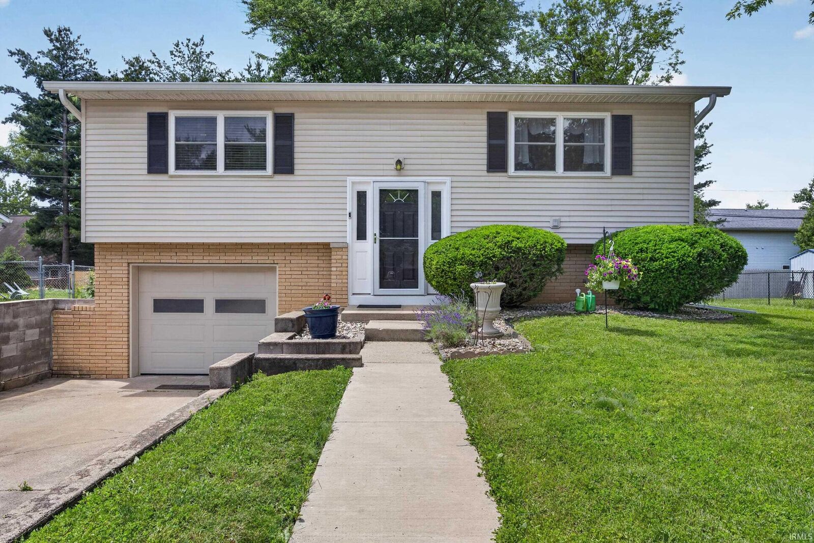 Property Photo:  500 S Westwood Drive  IN 47403 