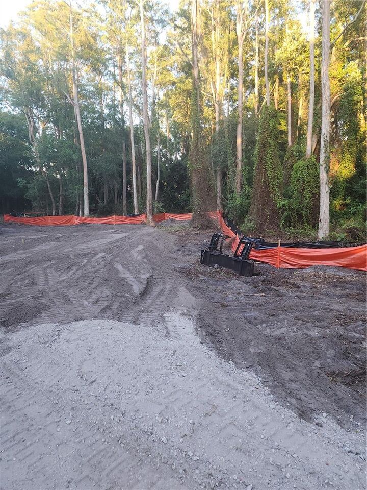 Property Photo: 7709 Windward Way FL 33556