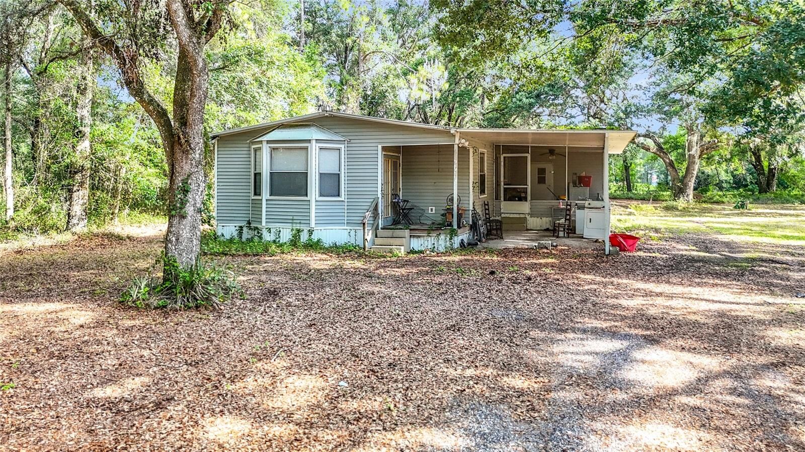 Property Photo:  38625 County Line Road  FL 33540 