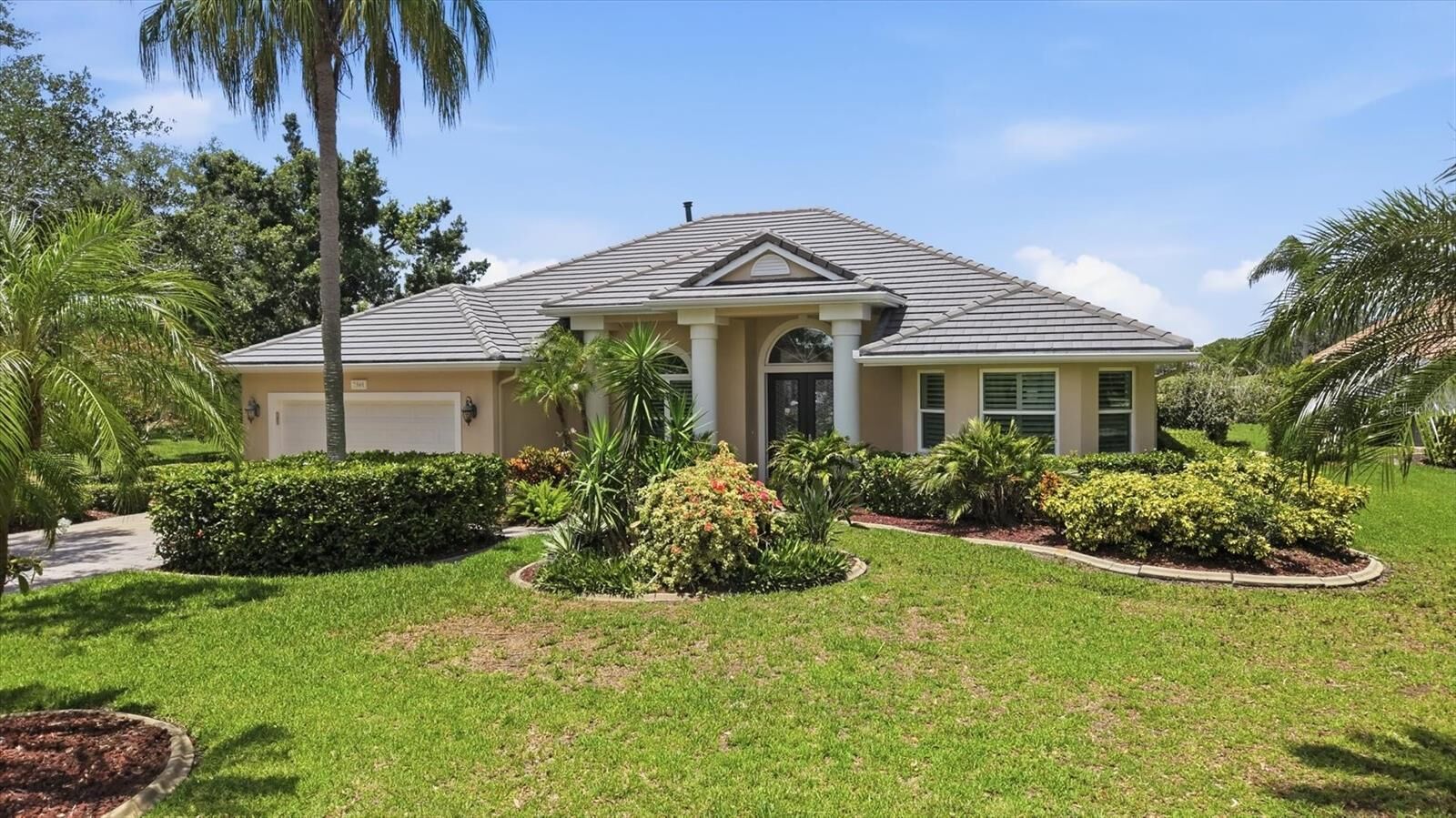 Property Photo: 7501 Eaton Court FL 34201