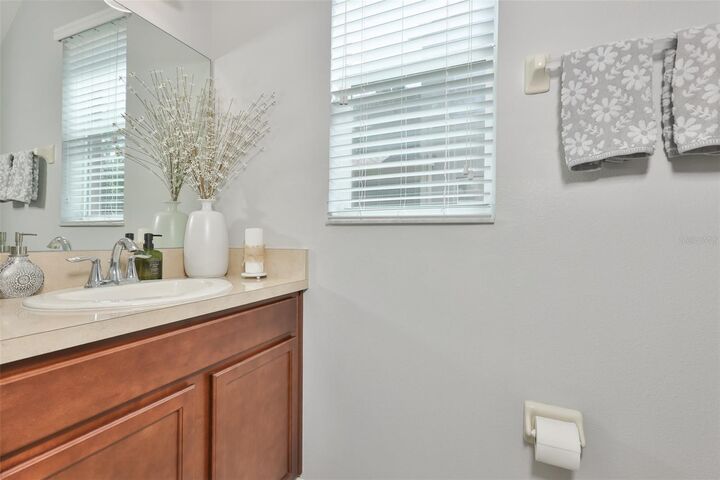 Property Photo:  6370 Torrington Circle  FL 33811 