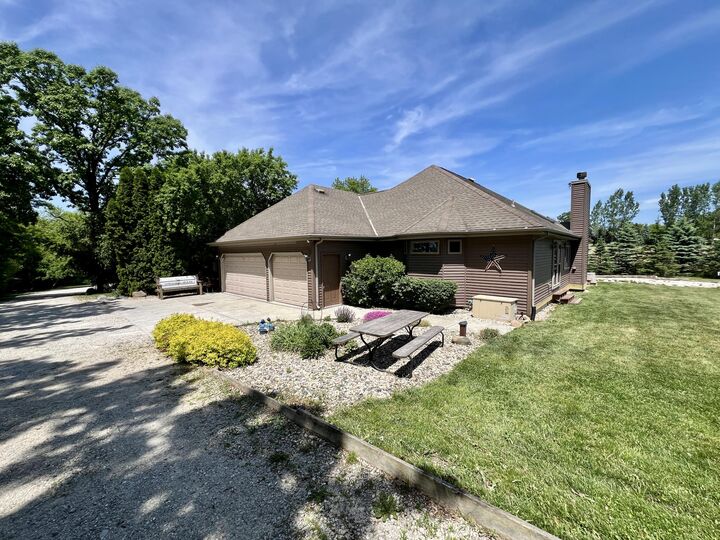 Property Photo:  1909 S Britton Rd  WI 53139 