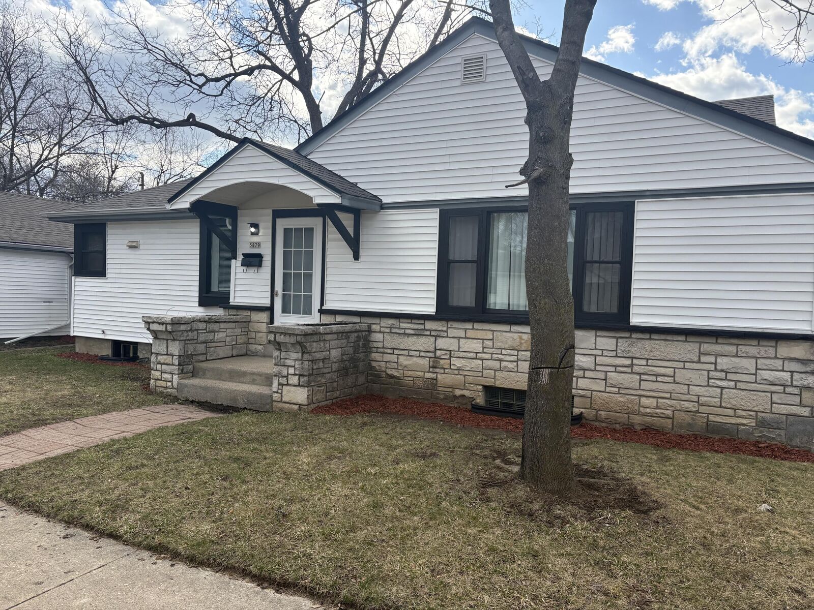 Property Photo:  5879 N 29 St  WI 53209 
