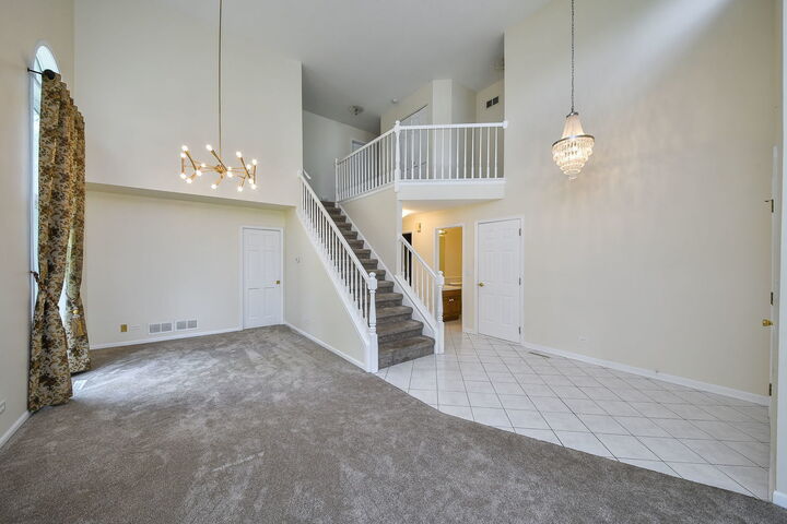 Property Photo:  339 Windsor Drive  IL 60103 