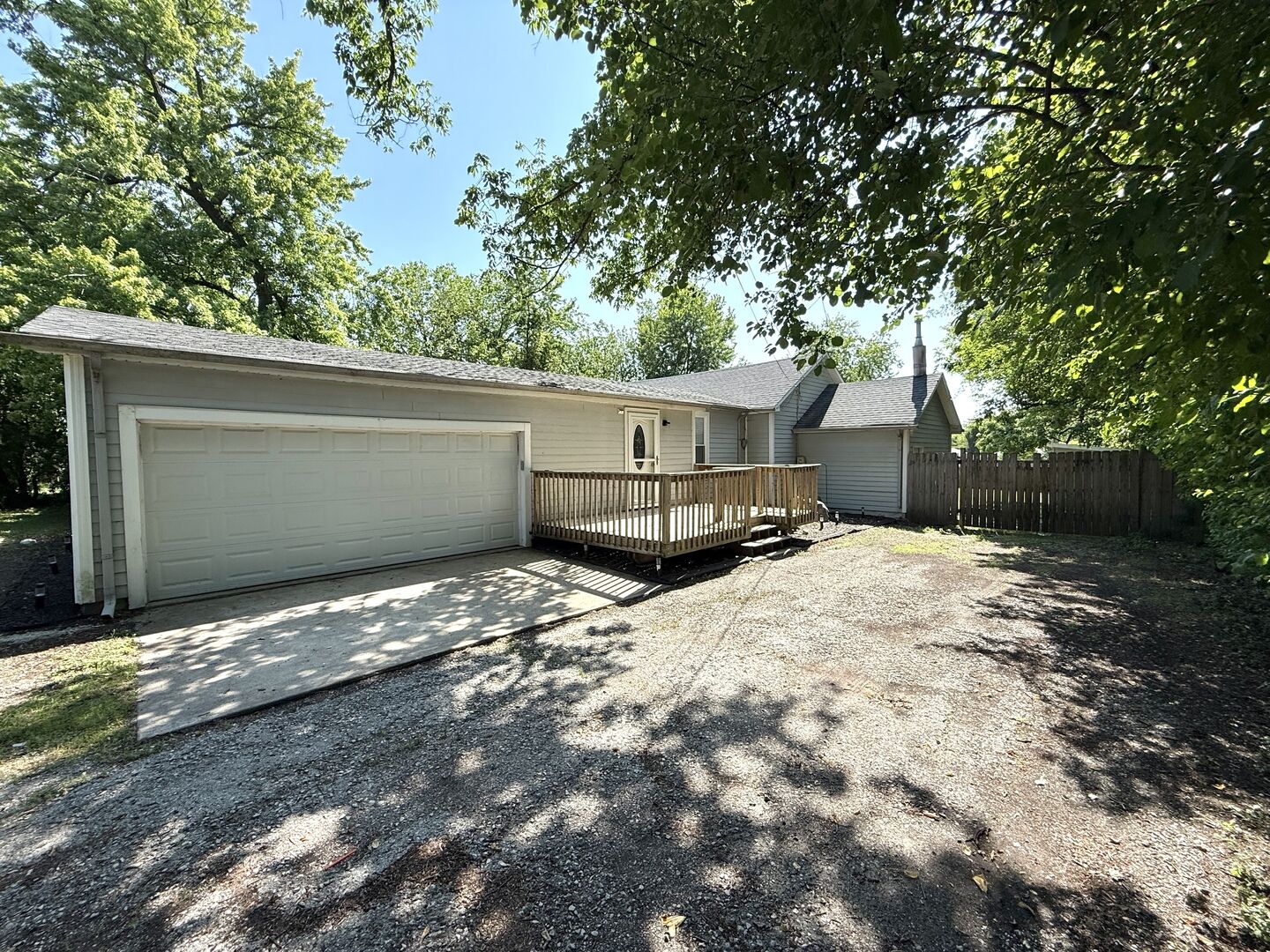 Property Photo:  8400 S 84th Court  IL 60457 