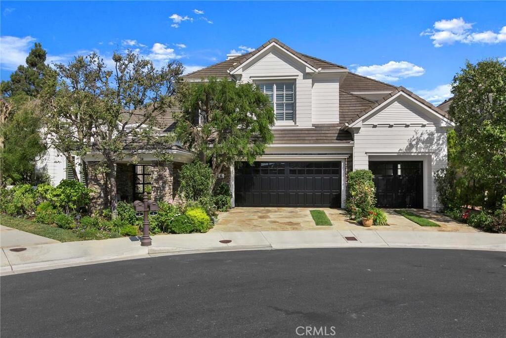 Property Photo: 6 Ironwood Drive CA 92660