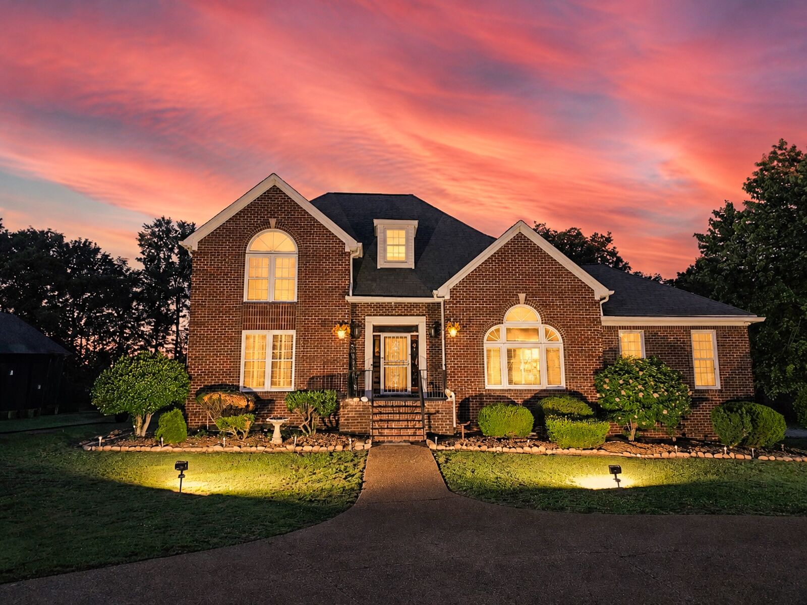 Property Photo:  215 Northwood Ave  TN 37160 