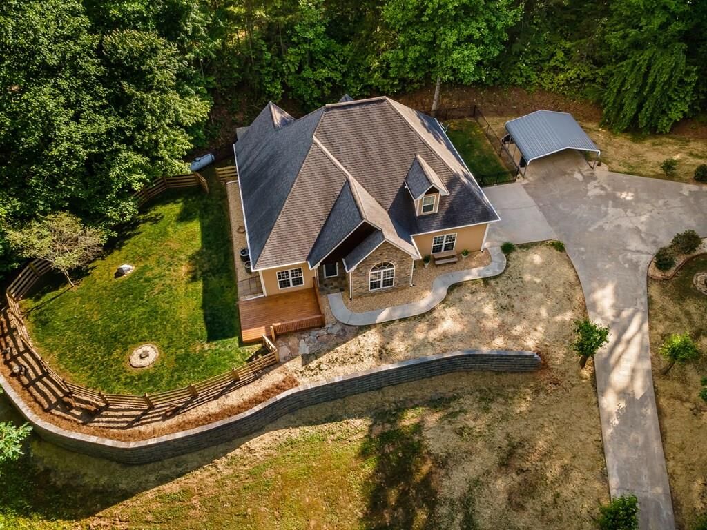 Property Photo: 201 Oakawana Trail GA 30513