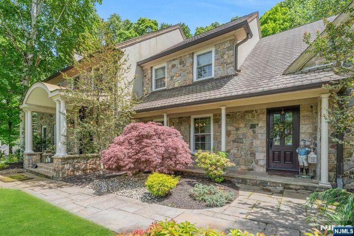 Property Photo:  3 Rolling Ridge Drive  NJ 07866 