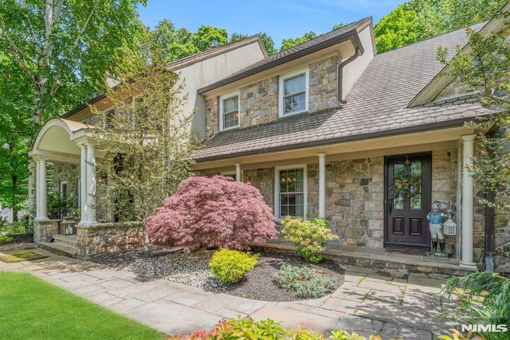 Property Photo:  3 Rolling Ridge Drive  NJ 07866 